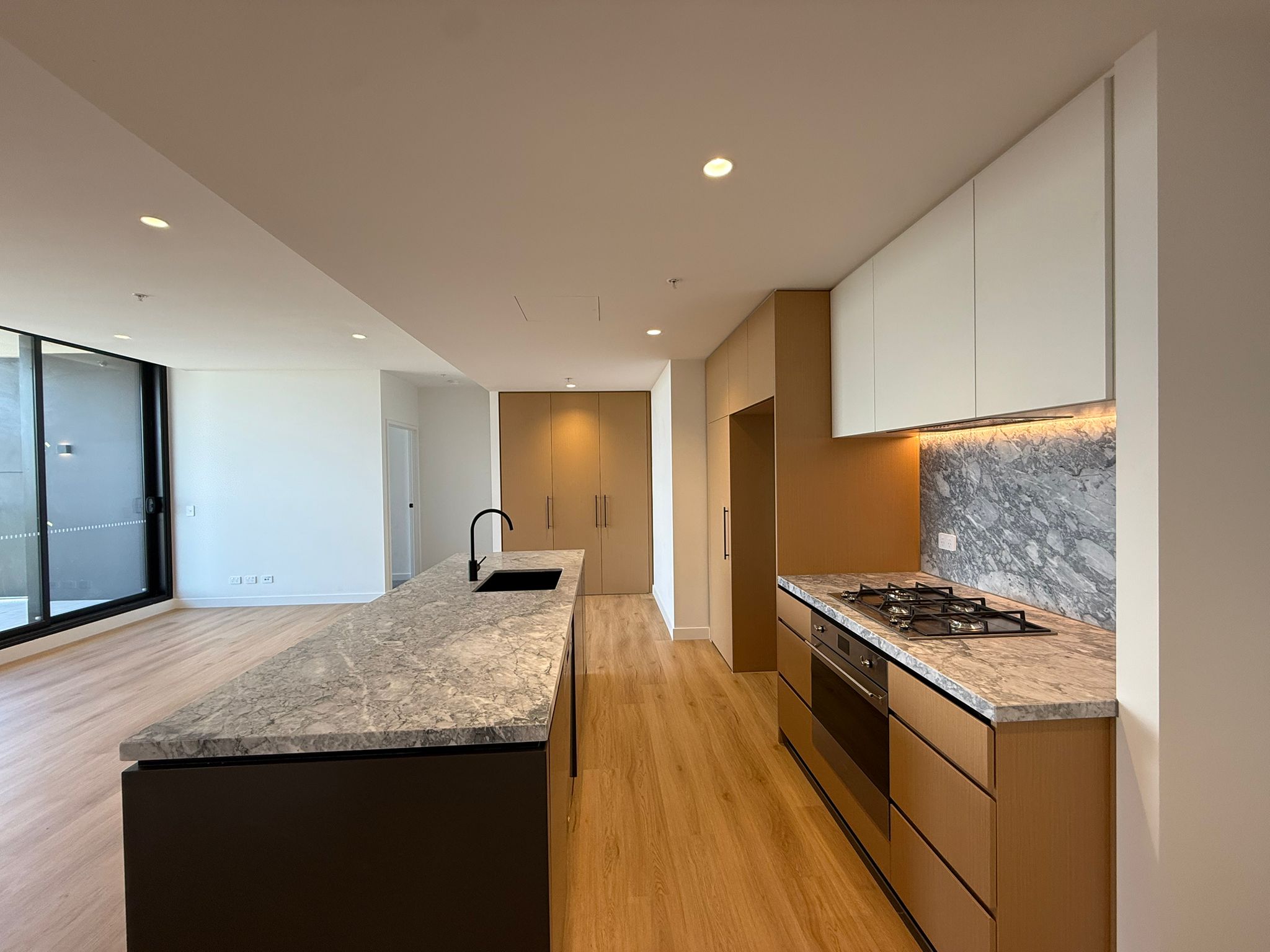 333StK Kitchen (#606) 333StK Kitchen (#606)